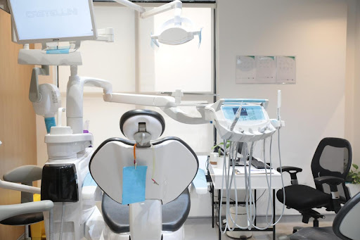 عيادات جازي لطب وتقويم الاسنان Jazi dental clinics