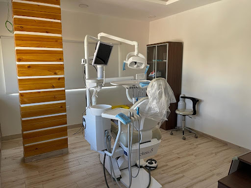 مجمع التميز دنت لطب الأسنان